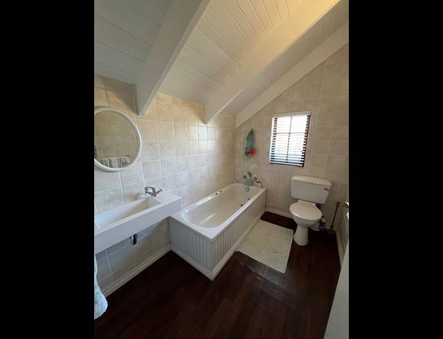 5 BEDROOM GATED ESTATE FOR SALE IN UNDERBERG